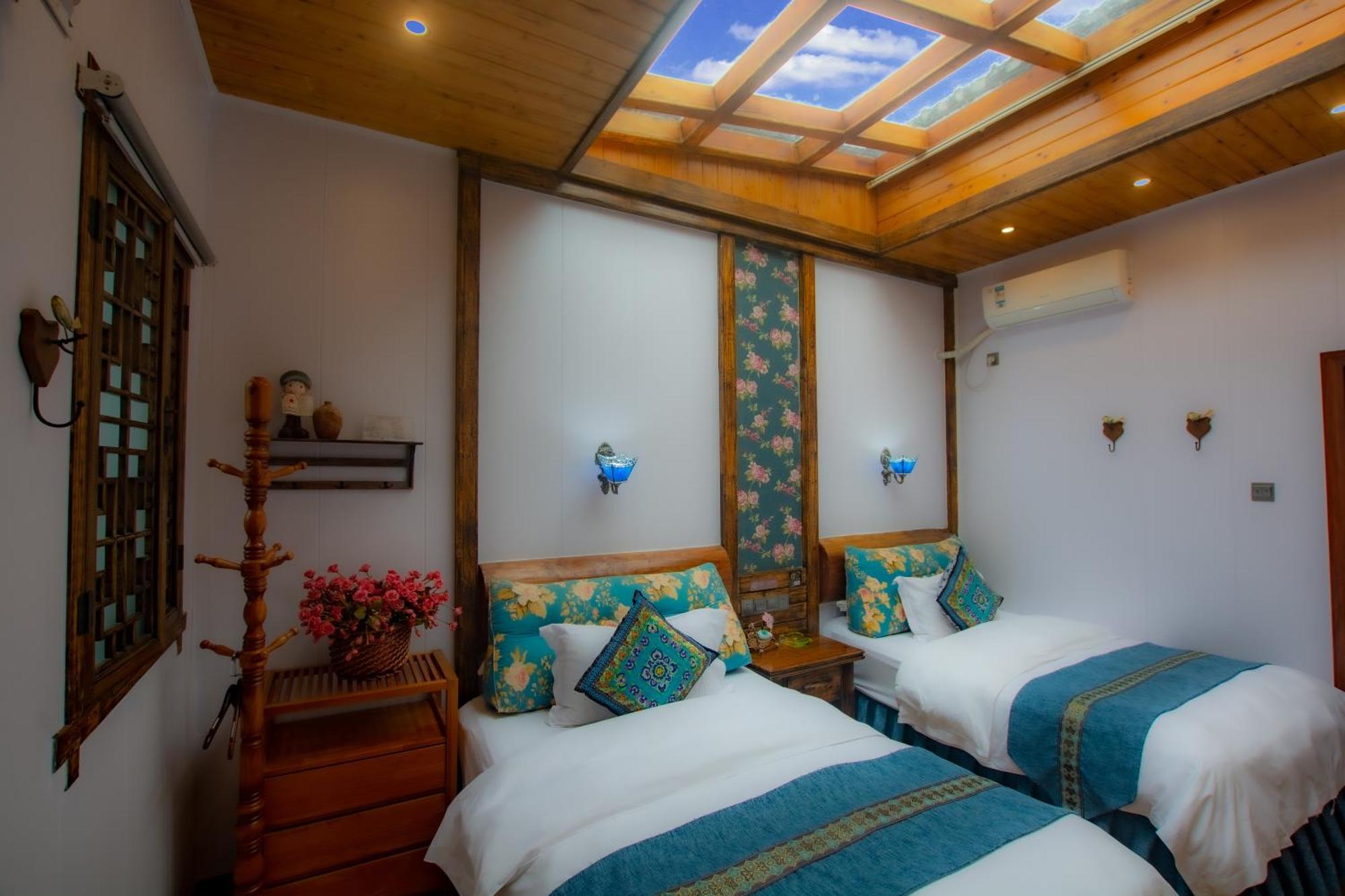Floral Hotel - Baihui Living Чжанцзяцзе Экстерьер фото