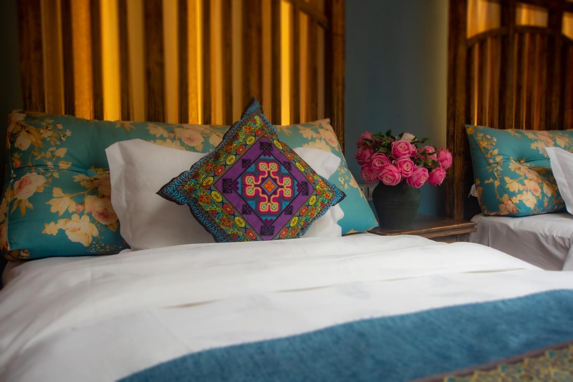 Floral Hotel - Baihui Living Чжанцзяцзе Экстерьер фото