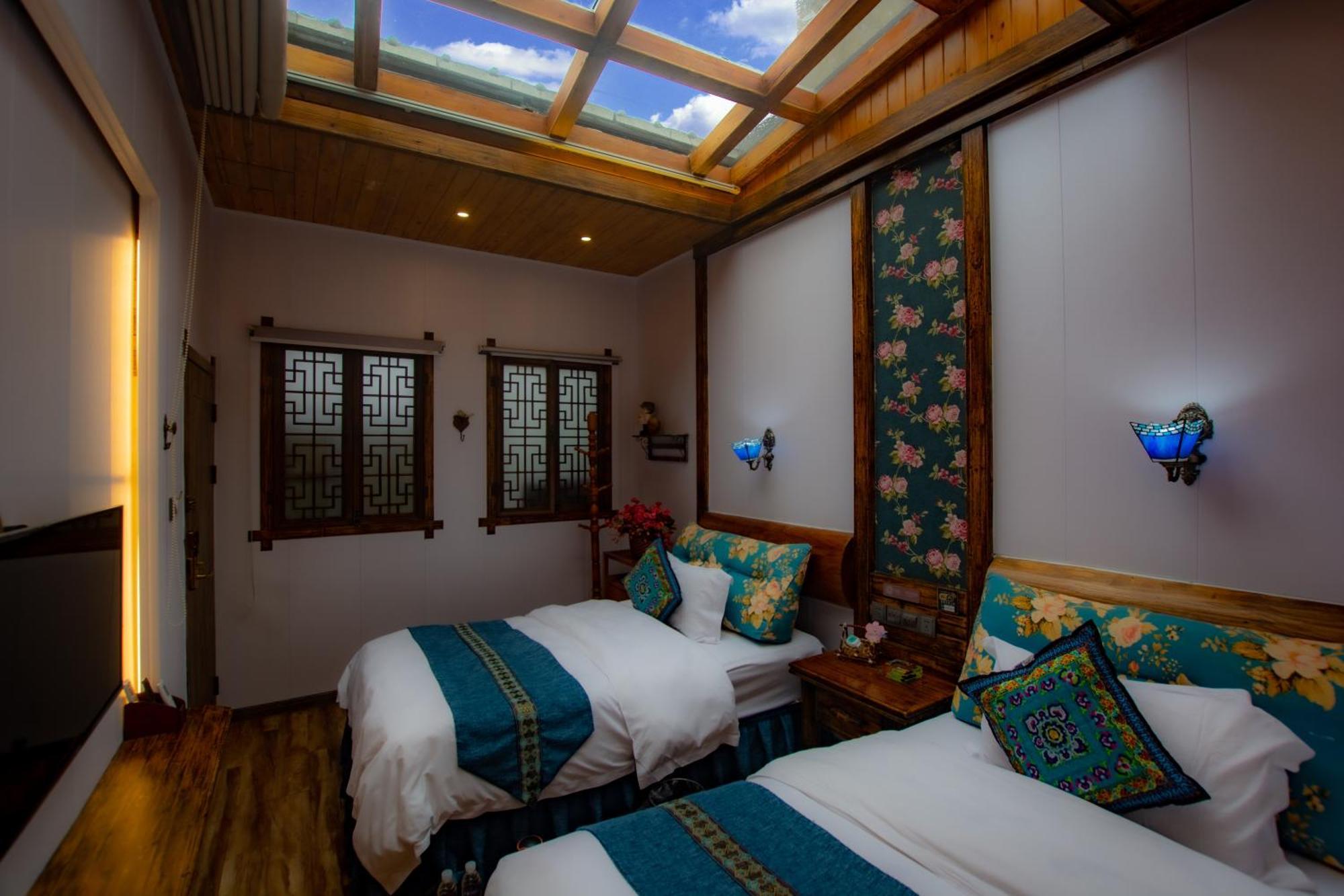 Floral Hotel - Baihui Living Чжанцзяцзе Экстерьер фото