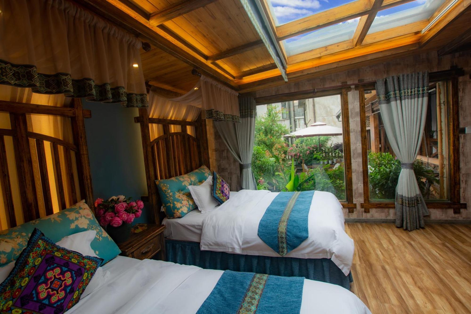 Floral Hotel - Baihui Living Чжанцзяцзе Экстерьер фото