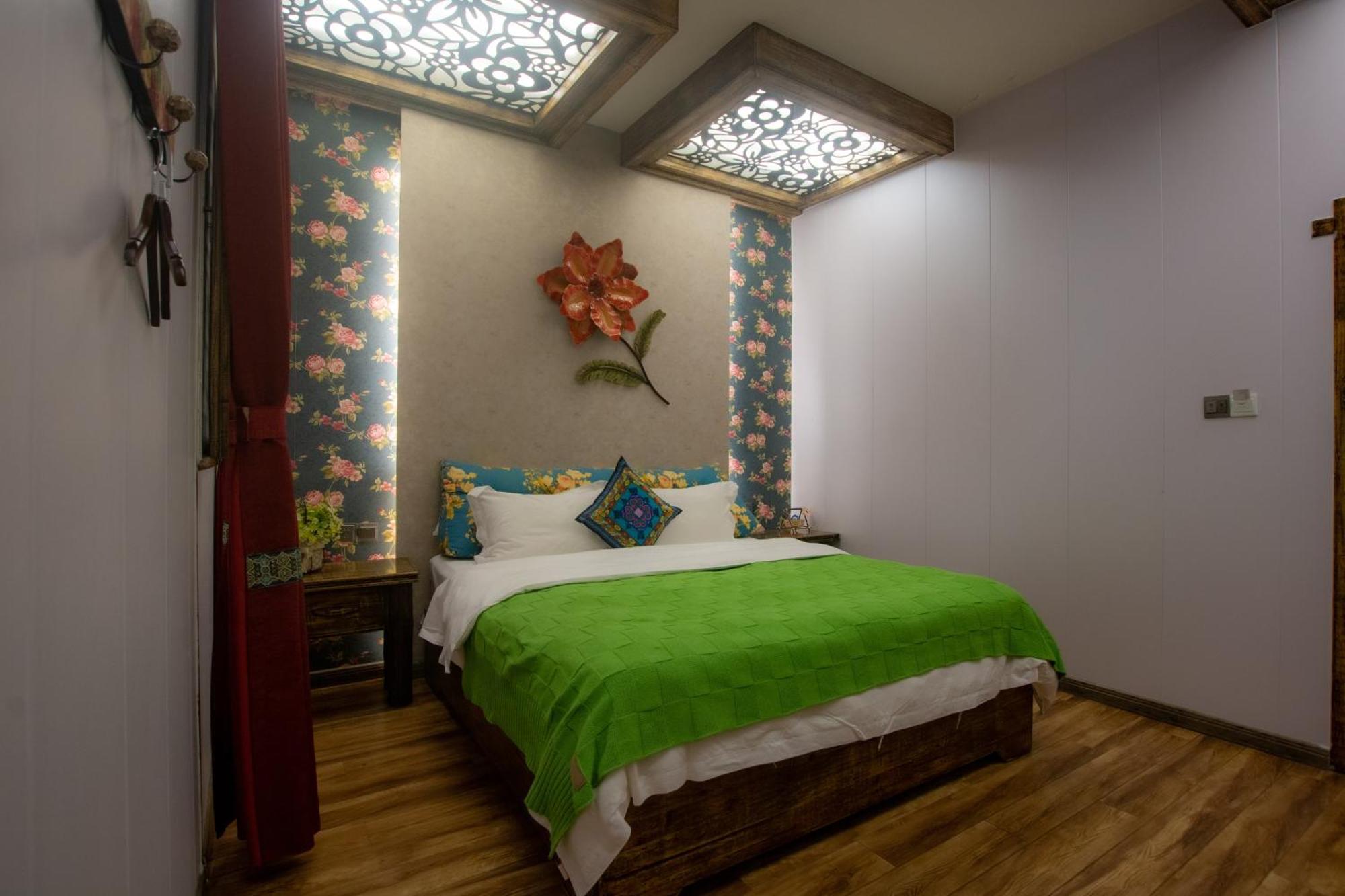 Floral Hotel - Baihui Living Чжанцзяцзе Экстерьер фото