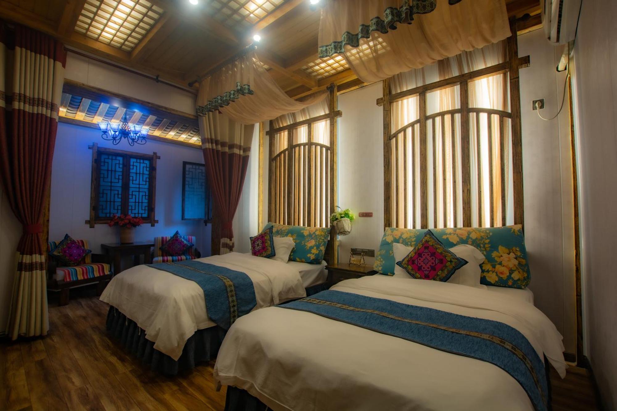 Floral Hotel - Baihui Living Чжанцзяцзе Экстерьер фото