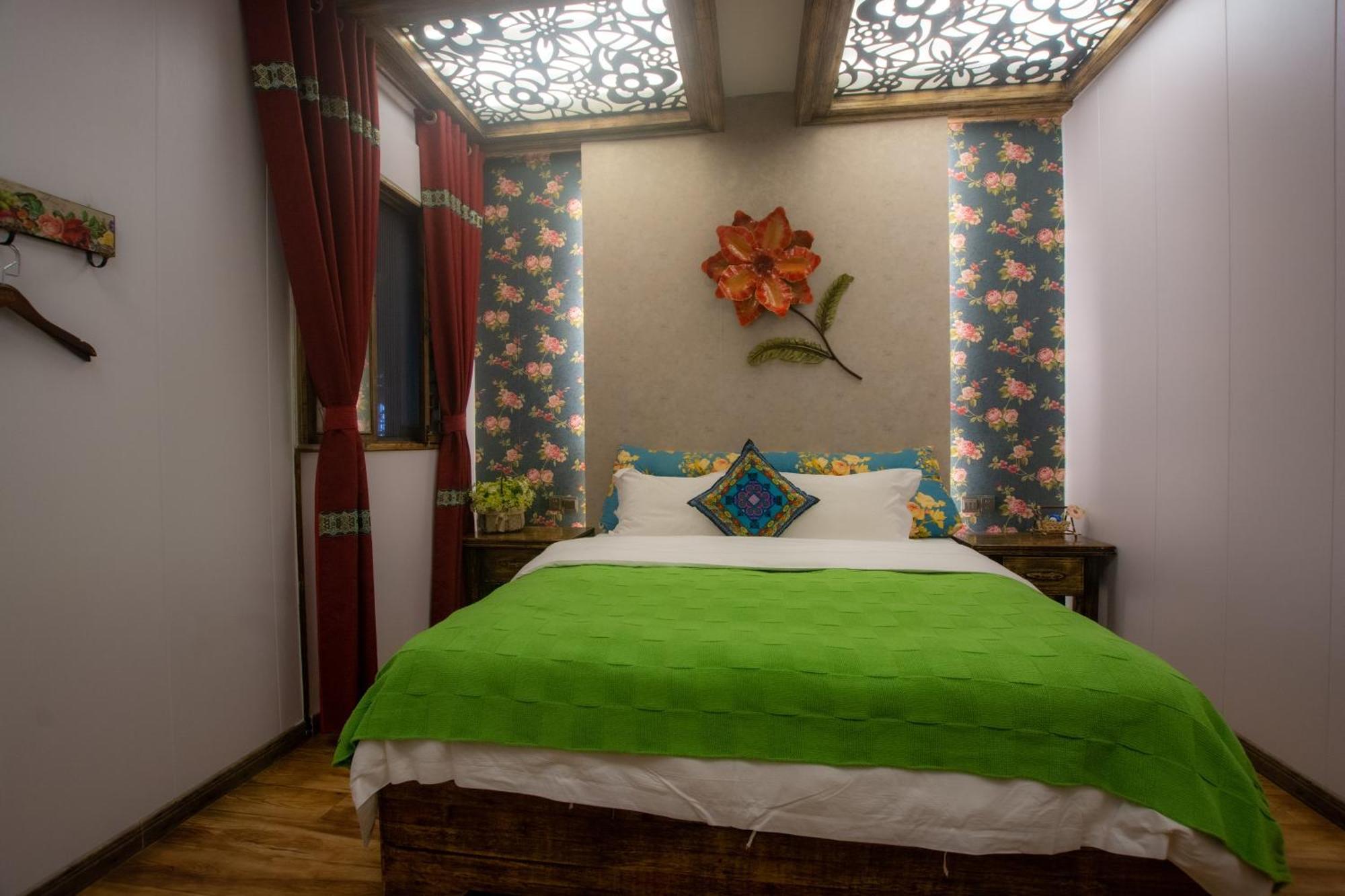 Floral Hotel - Baihui Living Чжанцзяцзе Экстерьер фото