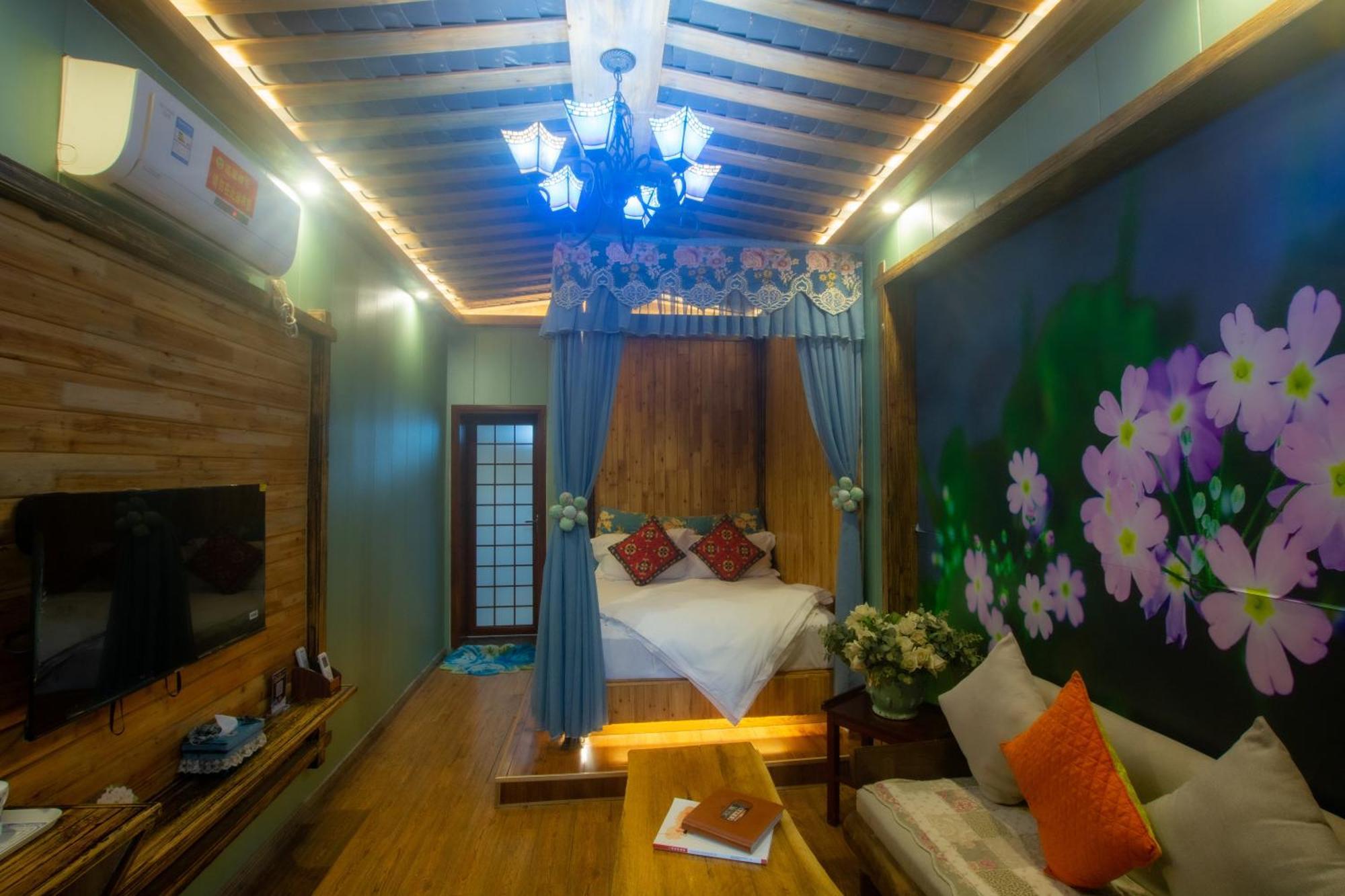 Floral Hotel - Baihui Living Чжанцзяцзе Экстерьер фото